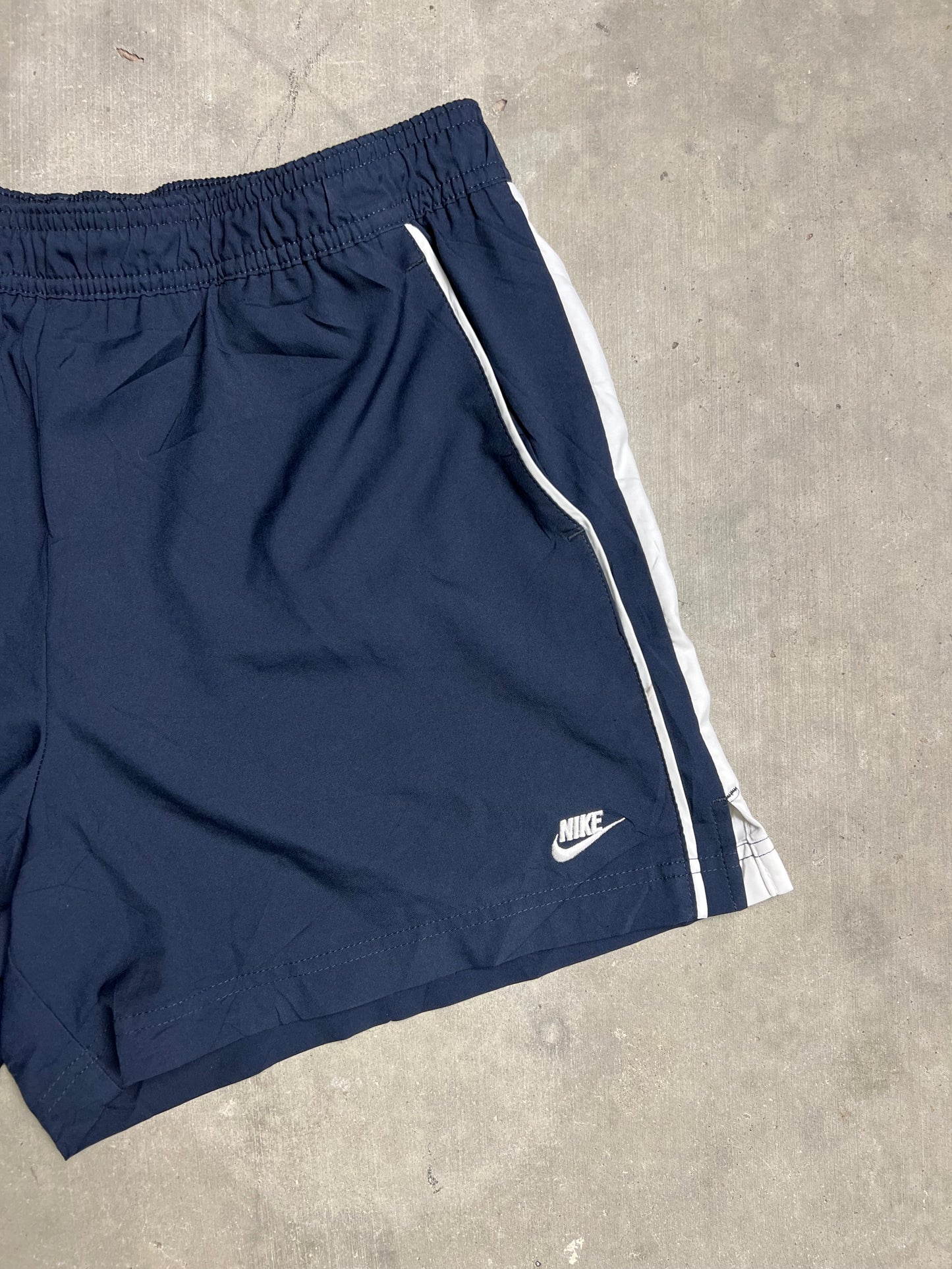 Vintage 90s Nike Navy Blue Gym shorts