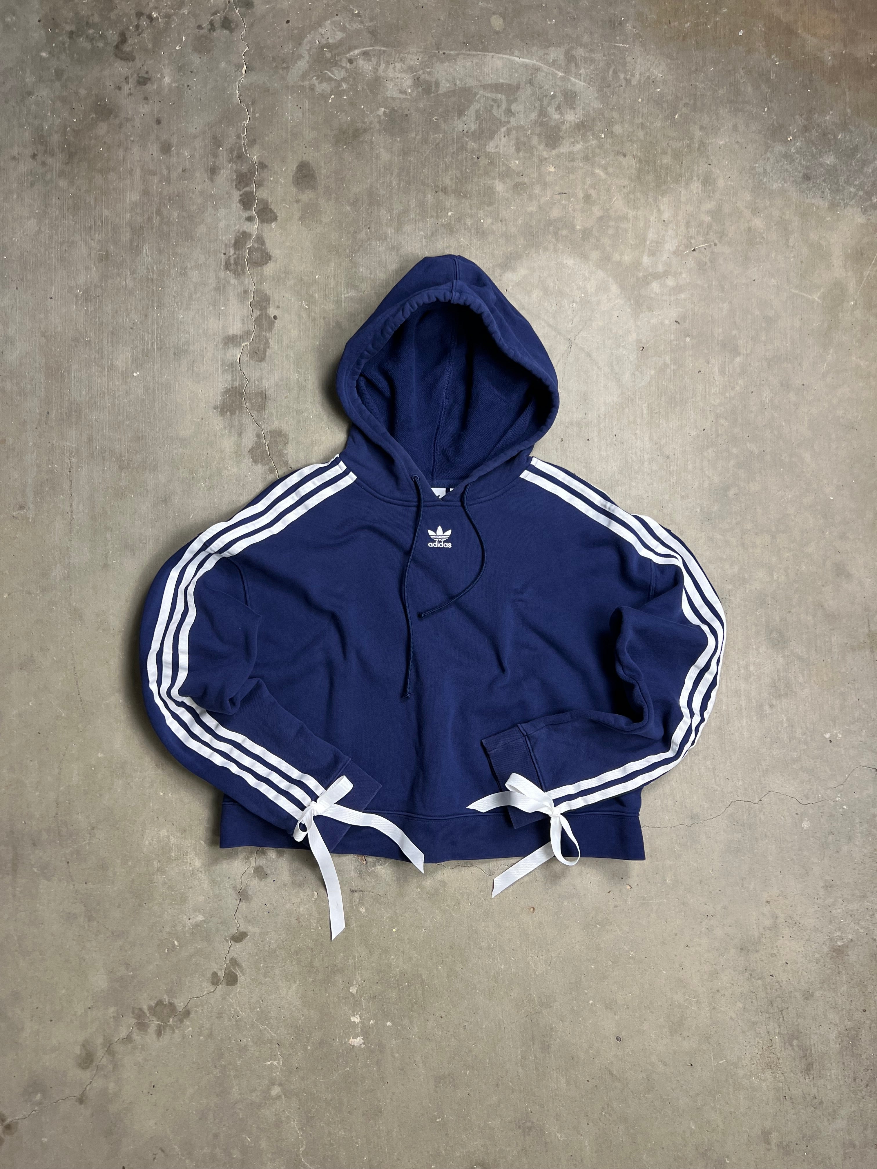 Adidas cropped hoodie dark blue best sale